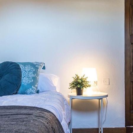 Altido Charming Flat For 6 In Historic Carrobbio Apartment Milan Luaran gambar