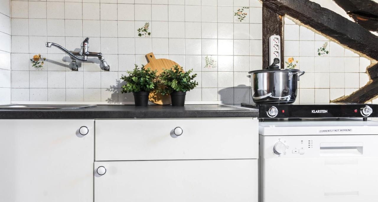 Altido Charming Flat For 6 In Historic Carrobbio Apartment Milan Luaran gambar
